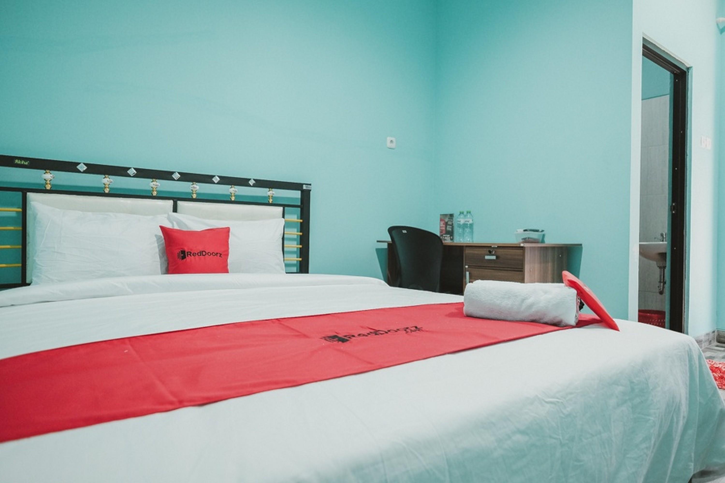 Hotel RedDoorz near RSUD Koja Dżakarta Zewnętrze zdjęcie